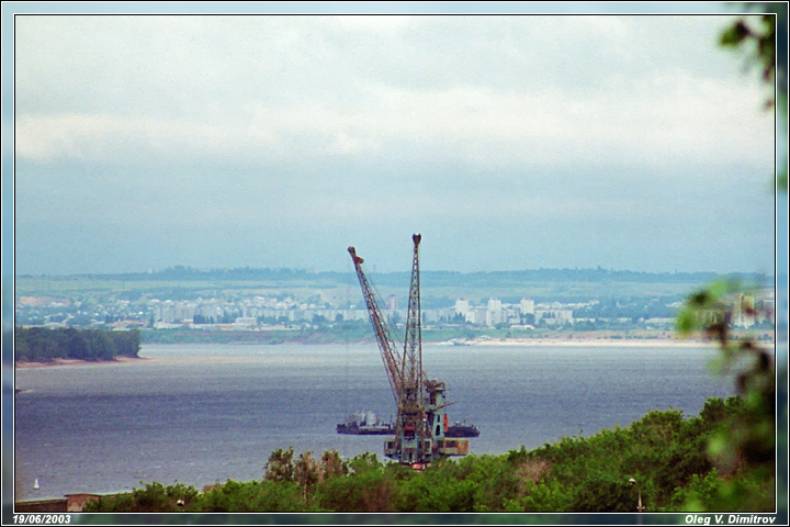 Волгоградский грузовой порт фото