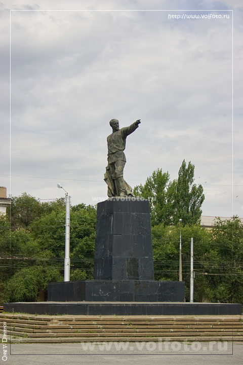 Памятник Дзержинскому фото