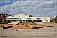 Городище площадь 40-летия Сталинградской победы фото
