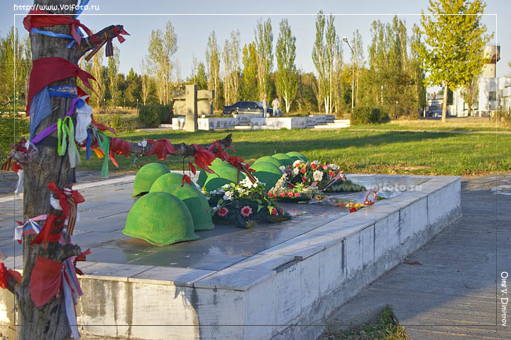 Мемориал «Cолдатское поле» фото
