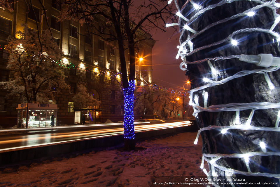 Новогоднее украшение проспекта им. Ленина фото