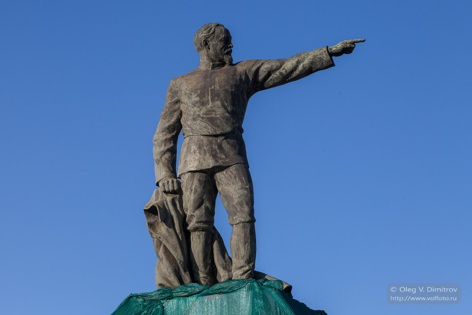 Памятник Дзержинскому фото