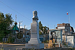 Памятник Высоцкому у яхт-клуба «Парус»