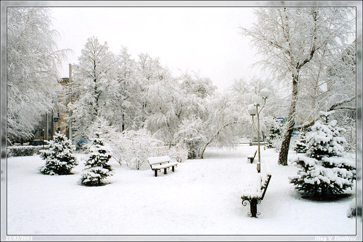 Зимний сквер фото