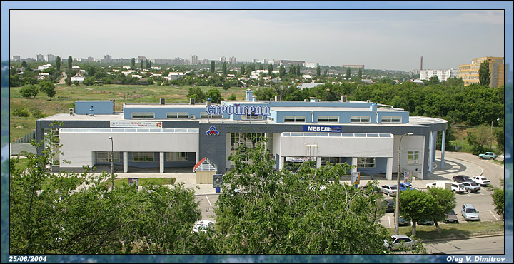 Торговый центр "Стройград" фото