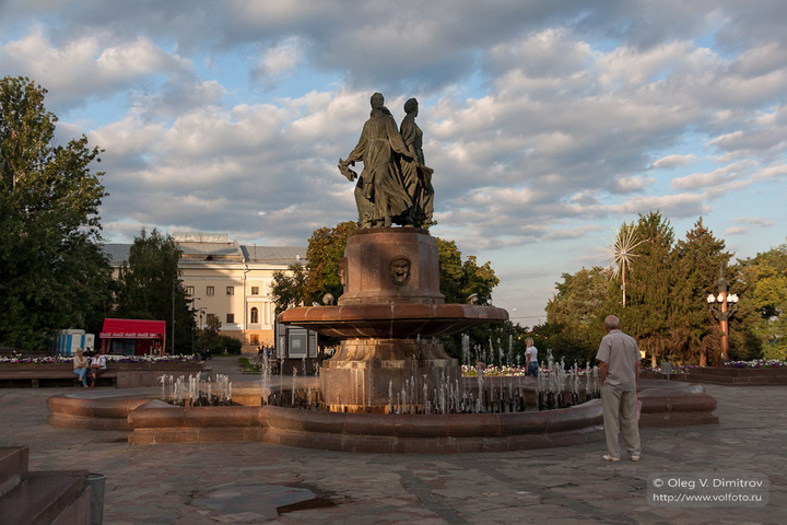 Фонтан искусство волгоград фото