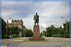 титова памятник Ленину фото
