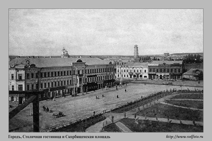 «Столичные номера» и Александровская площадь фото